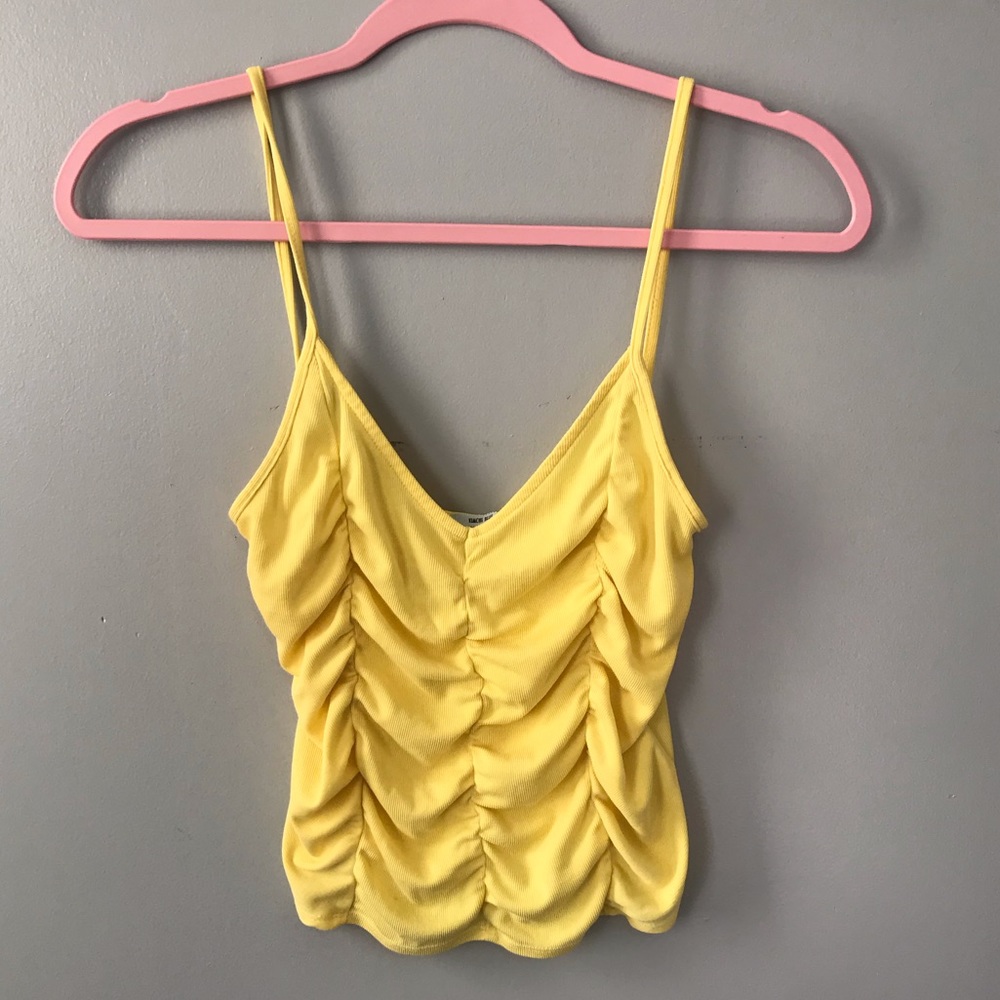 URBAN OUTFITTERS - yellow ruched top
